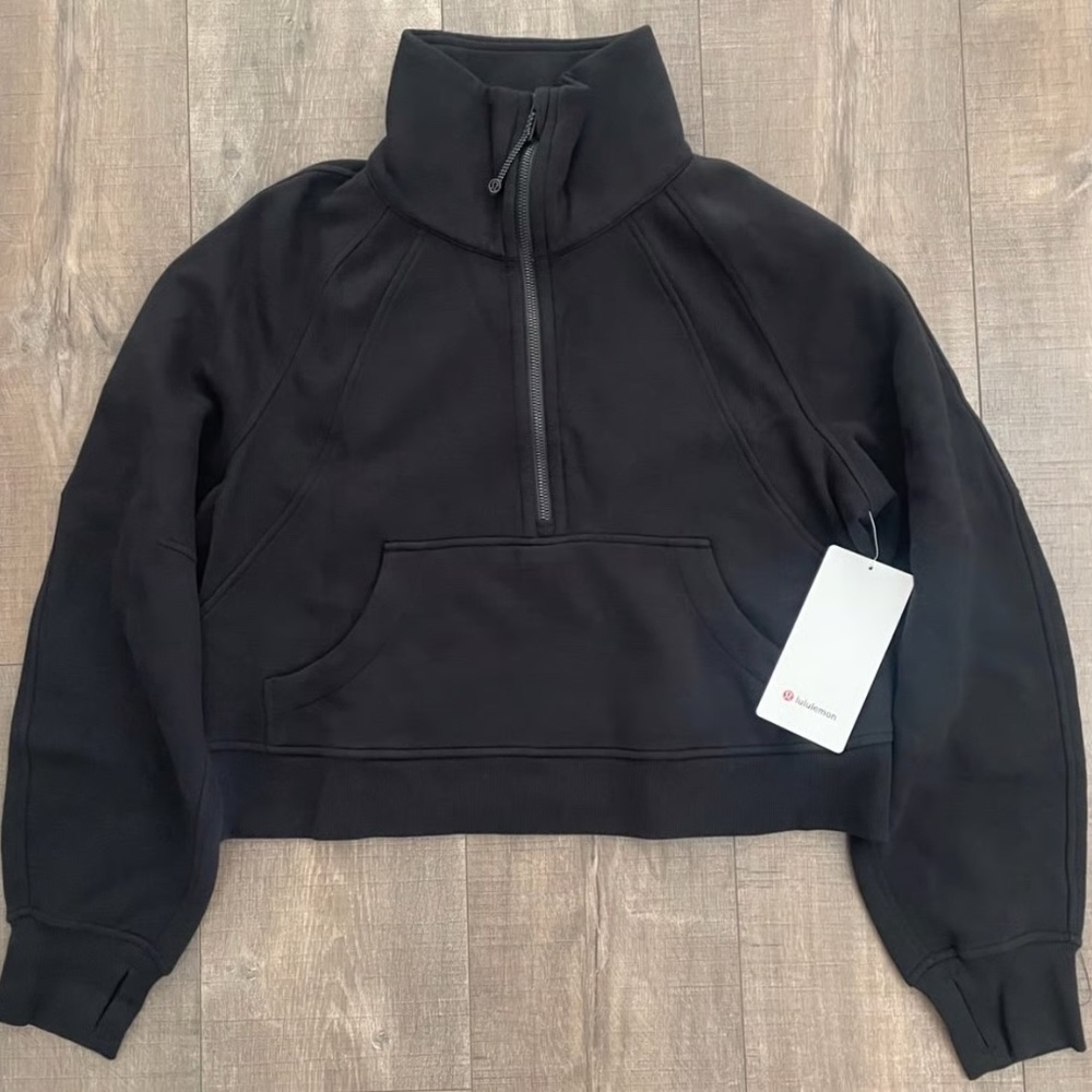 Lululemon black funnel neck scuba cropped